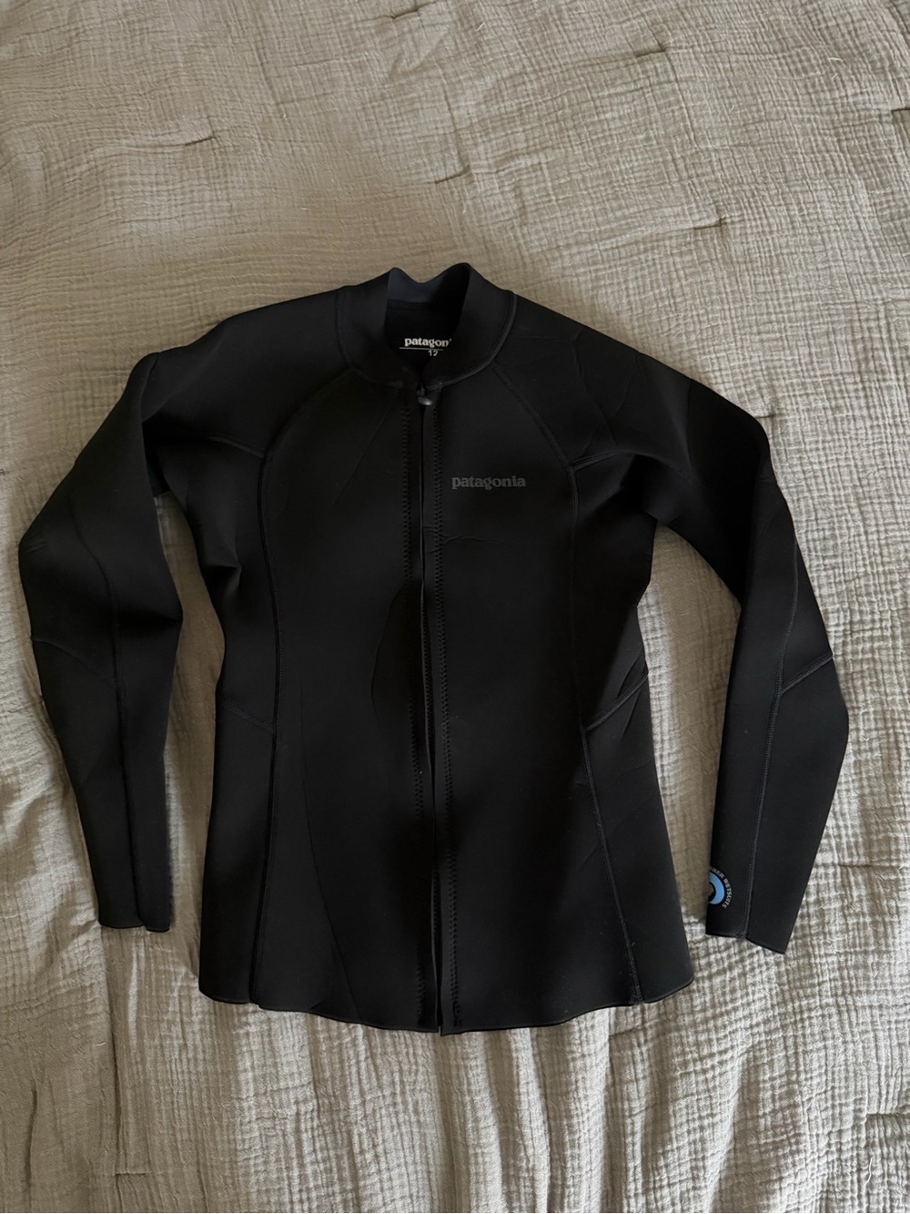 Patagonia Yulex Front-Zip Wetsuit Jacket Black Girls Size 12